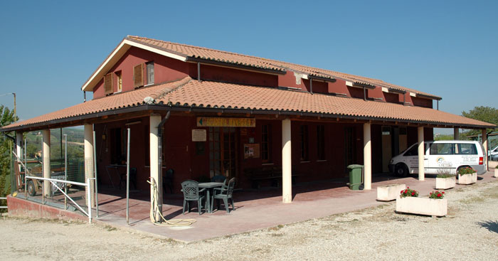 Hotel Fattoria Cerreto Campo di calcio e calcetto Golf Piscina Teramo